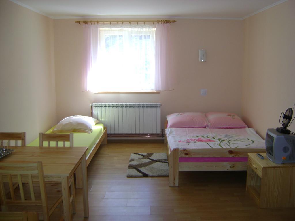 Pokoje Nad Strumykiem W Polanczyku Tel 13- 469 -2257 Buitenkant foto