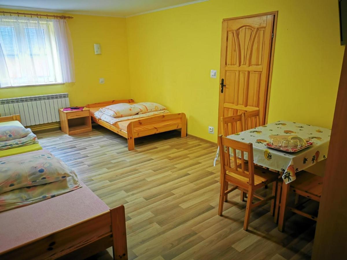 Pokoje Nad Strumykiem W Polanczyku Tel 13- 469 -2257 Buitenkant foto